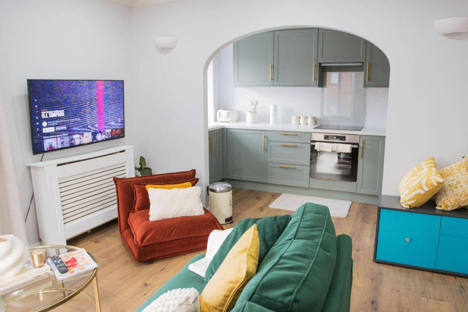 Sienna Haven 2 Bed 1 Bath And Park Apartment *